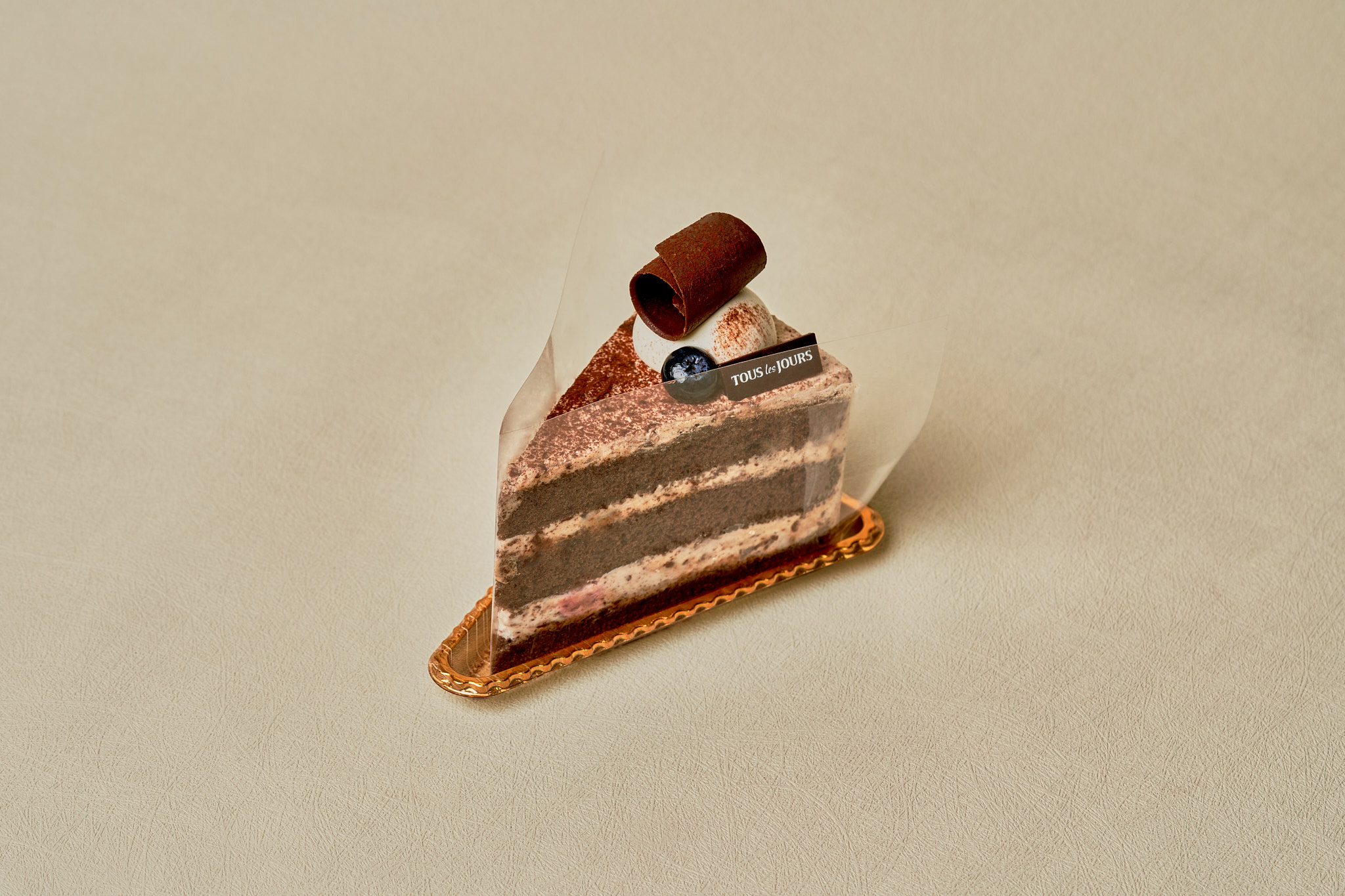 Chocolate Cloud Piece Cake